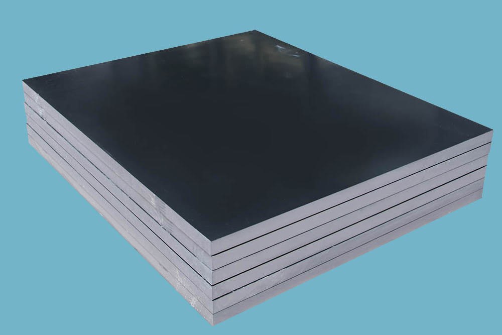 Papan penebat FR-4 hitam