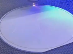 樣品：12寸晶圓　　工藝：晶圓激光環切