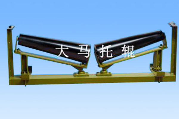Tapered lower roller set