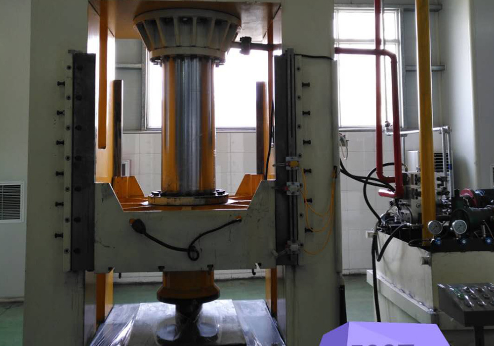 500T壓機(jī)