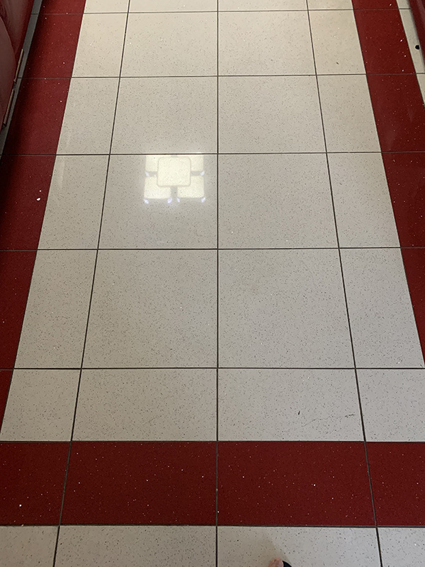 Quartzite Thin Slab Tiling, London, England Quartzite Thin Slab Tiling, London, England
