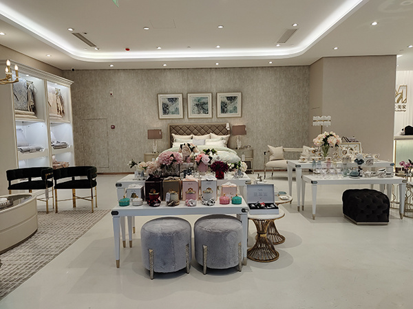 Nanjing Markor Home Furnishings WG135 Nanjing Markor Home Furnishings WG135