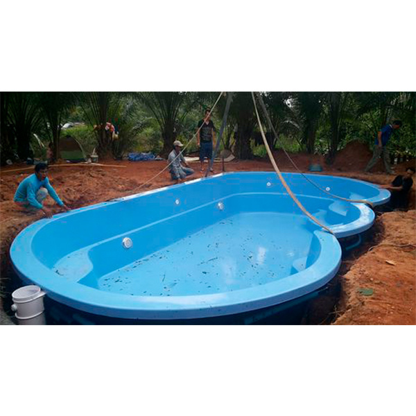 Fiberglass swimming pool