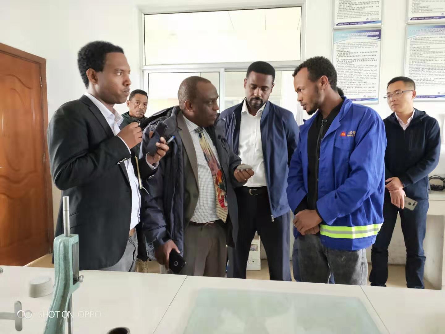 三圣建材与埃塞俄比亚建筑材料研究院共话合作