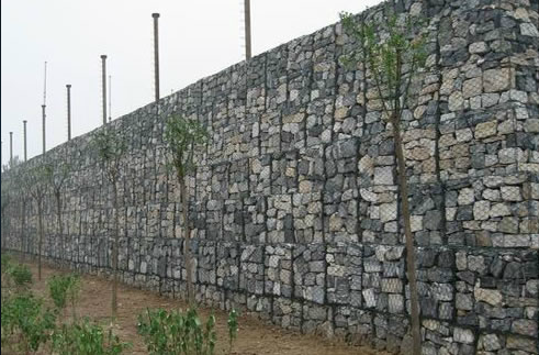 河道護坡格賓石籠網(wǎng)箱