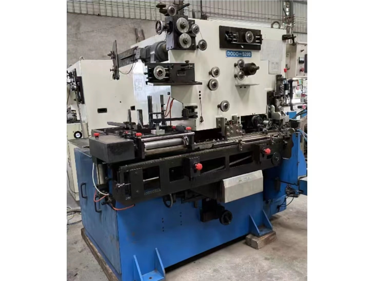 Shantou Xinli NEW DODO-200 welding machine（Used can making machine）