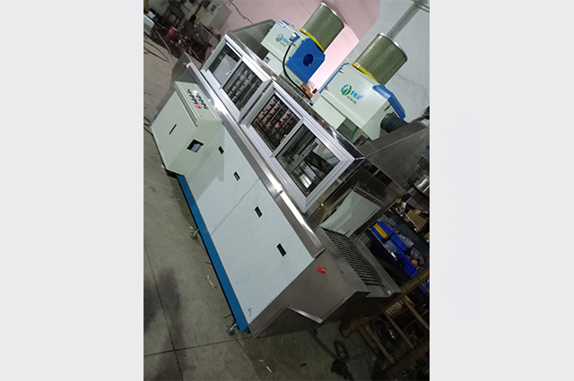 霧化涂油清洗機(jī)
