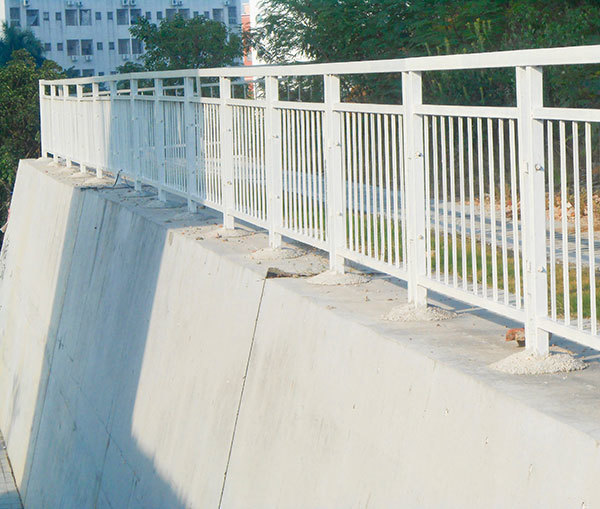 護(hù)欄