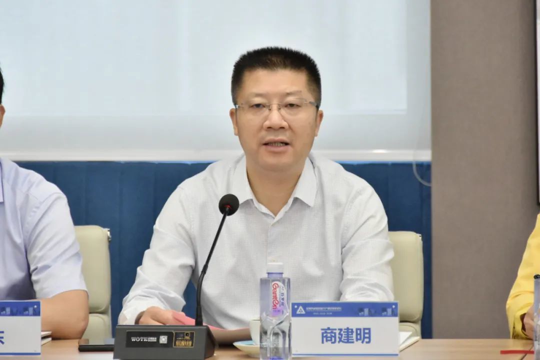 东台市市长商建明一行莅临沃特股份考察交流(图3)