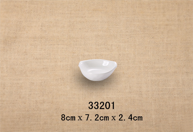 3.2寸异型鱼形豆油碟