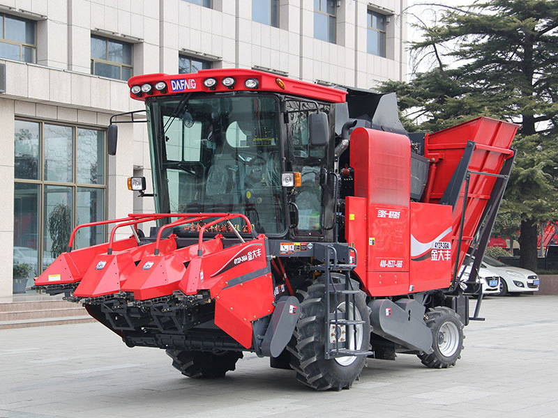 4YZP-3GA Self-propelled Corn Harvester