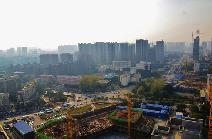  武汉交通学校（北区）8栋群楼成功爆破拆除 