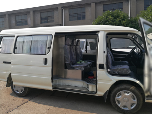金旅国六殡仪车