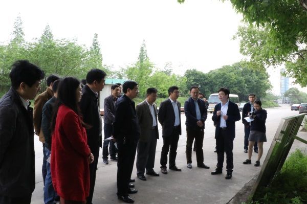 市人大常委會主任會議視察金潤源集團