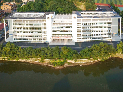 墊江中學教學樓