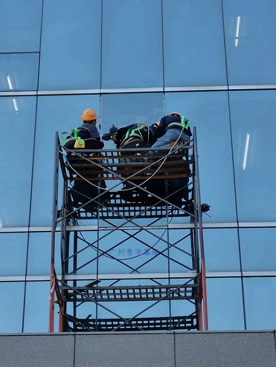 工程项目|佛山市数港科技有限公司幕墙玻璃维修工程