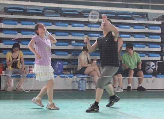中物协羽毛球友谊赛在北京交通大学圆满举行