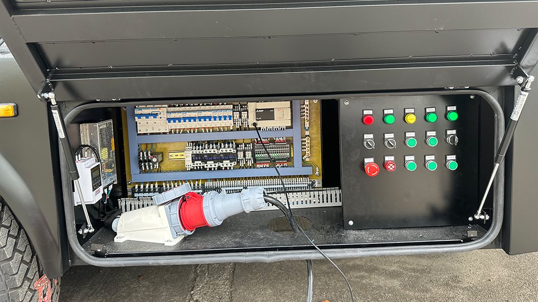 Integrated Power DB And Controller Design.