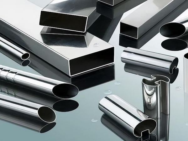 Method for removing burrs from stainless steel tubes