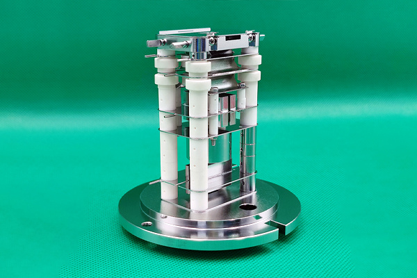 Source lens