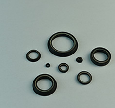 High and low pressure sealing ring