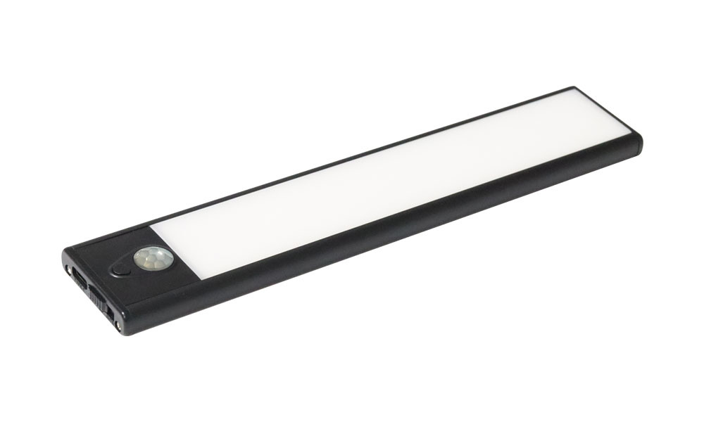 PIR motion sensor undercabinet light