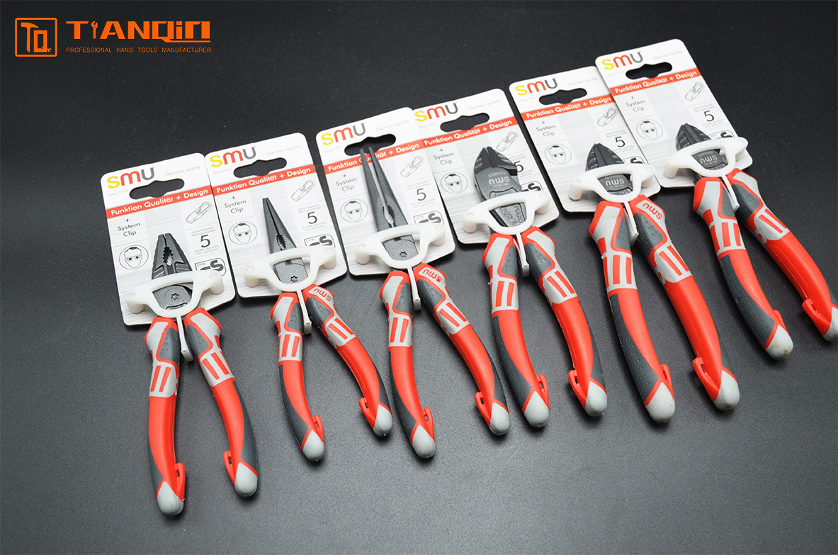Pliers