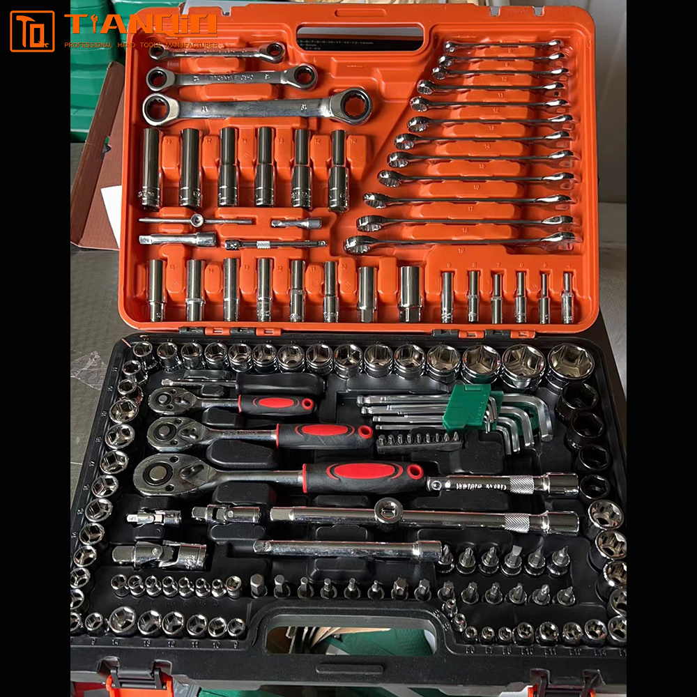 150pcs socket set