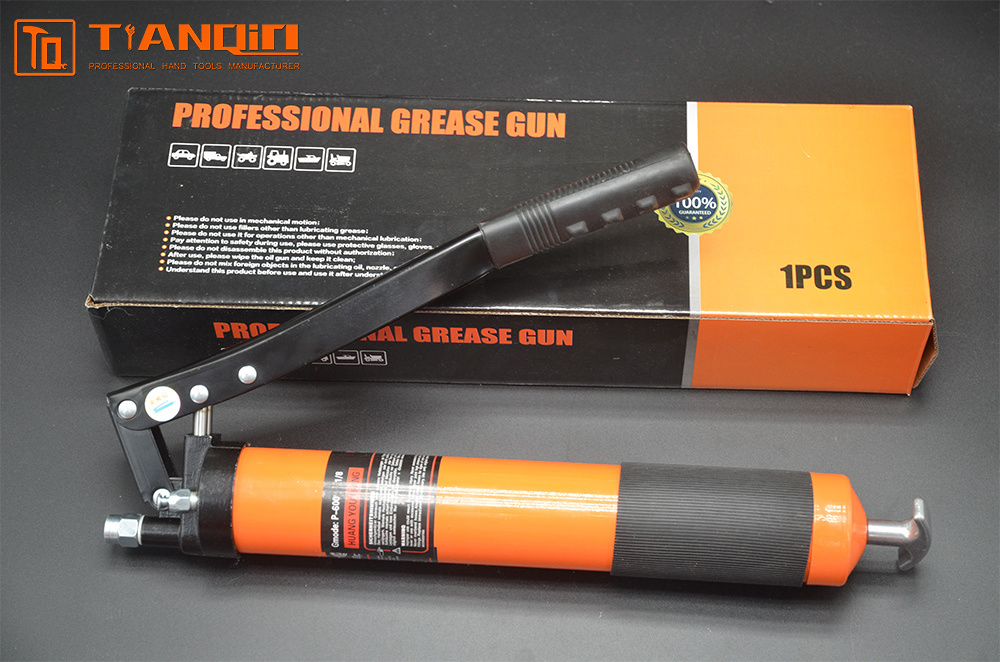 Double pressure grease gun