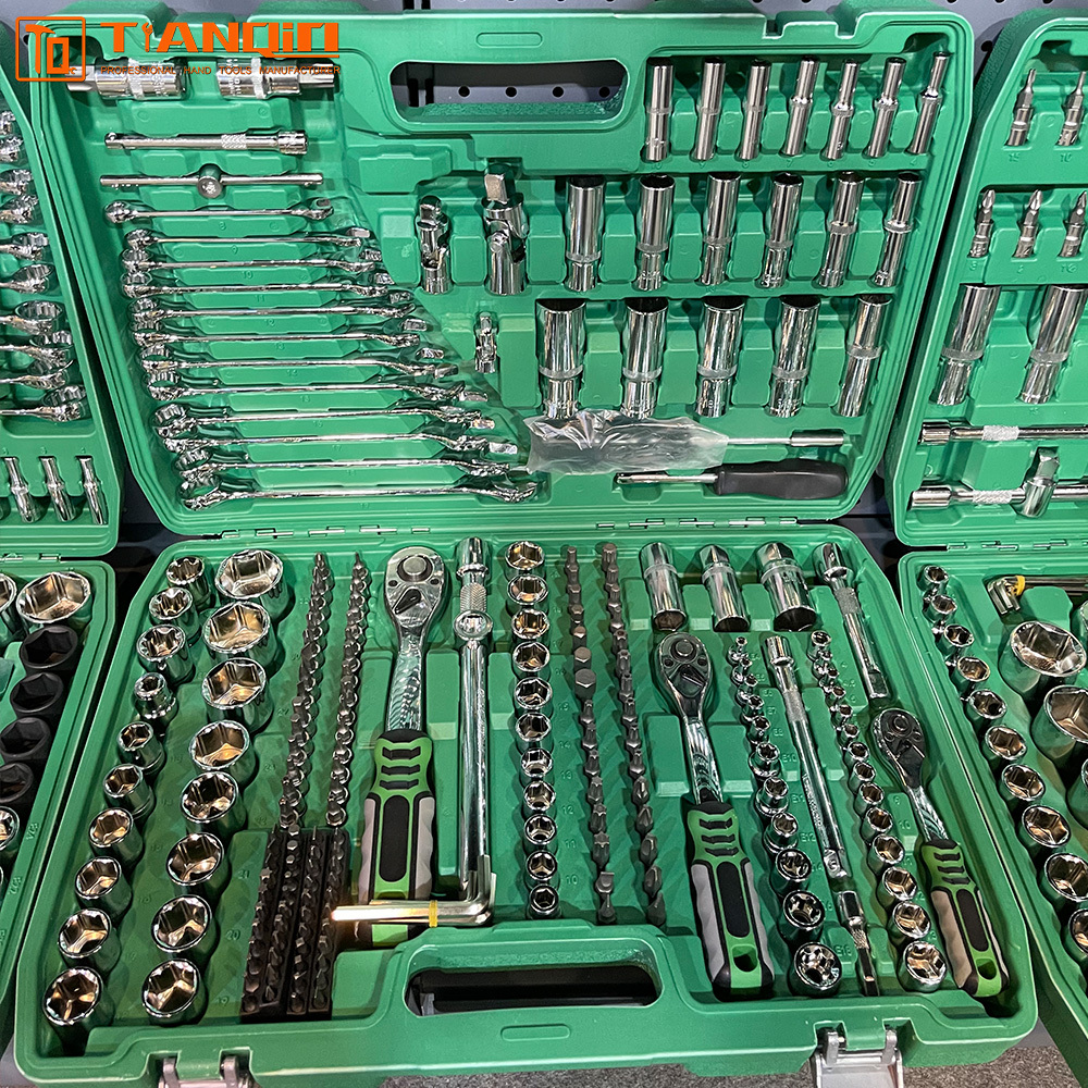216pcs 72T socket set