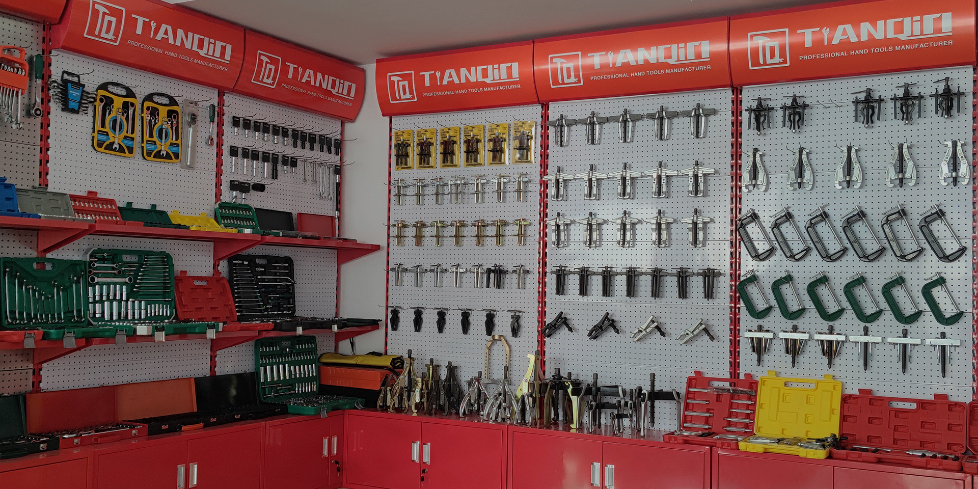 CHINESE PROFESSIONAL HAND TOOLS MANUFACTURER