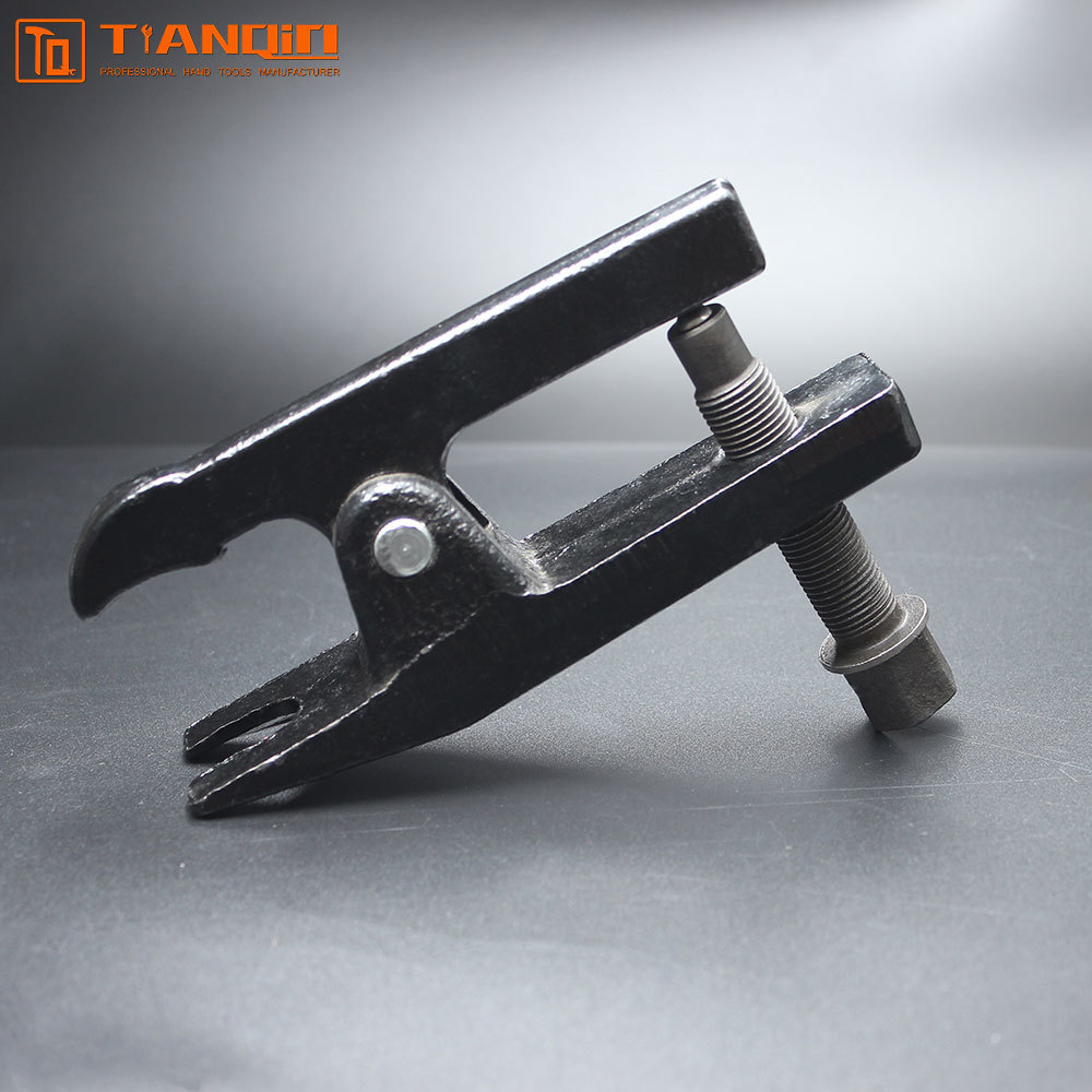 Japanese style auto ball joint remover