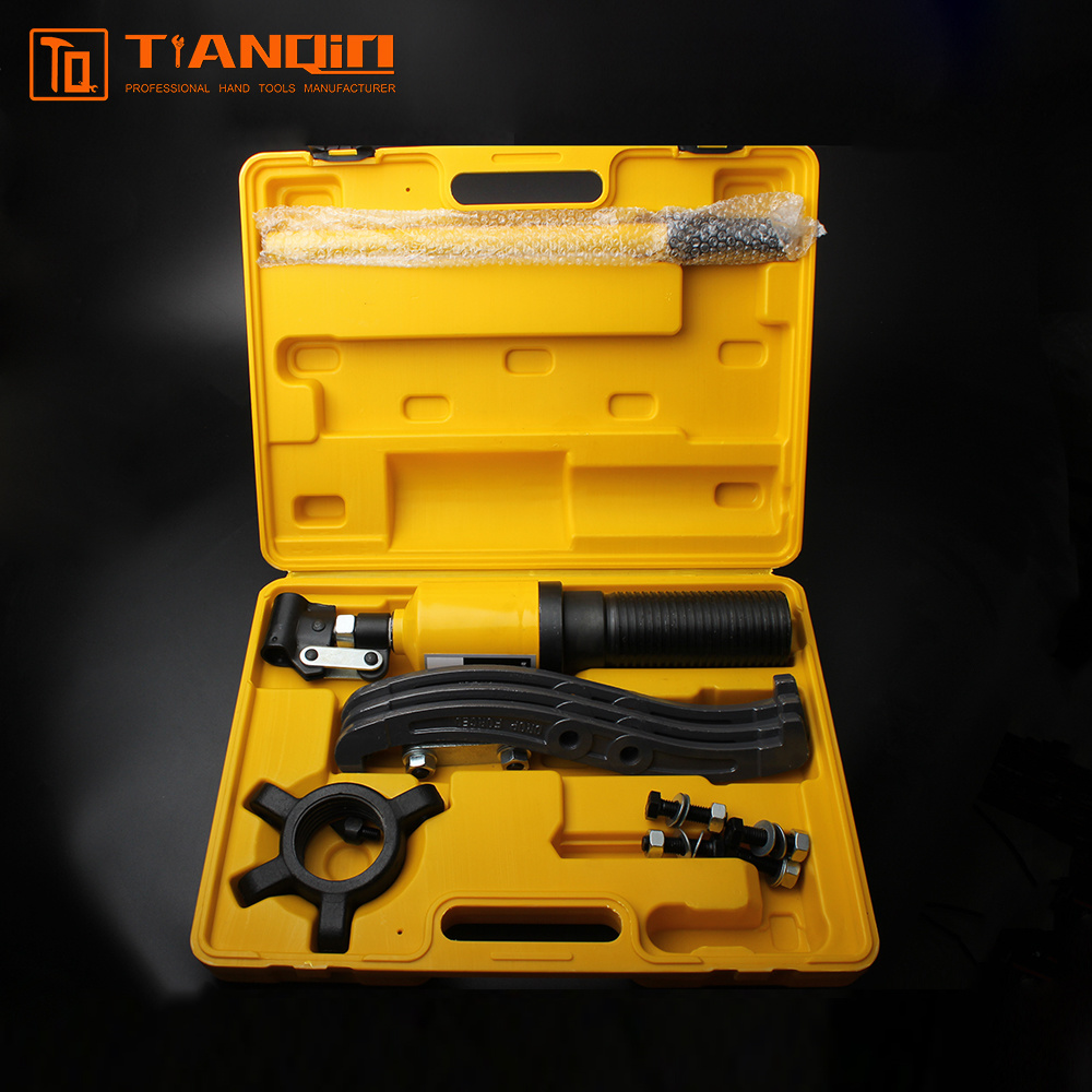 Hydraulic bearing puller set