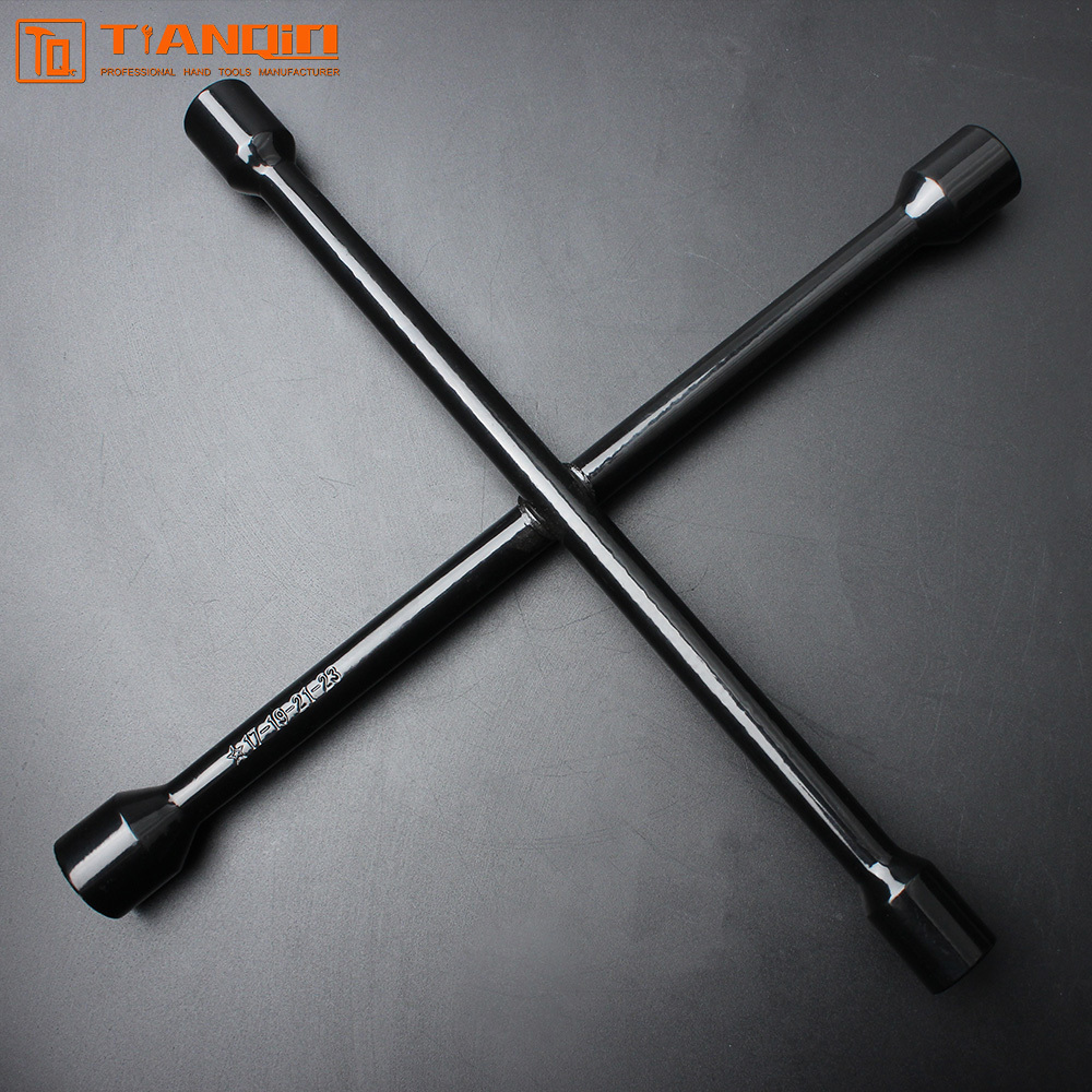 Cross plastic sprayed socket wrench