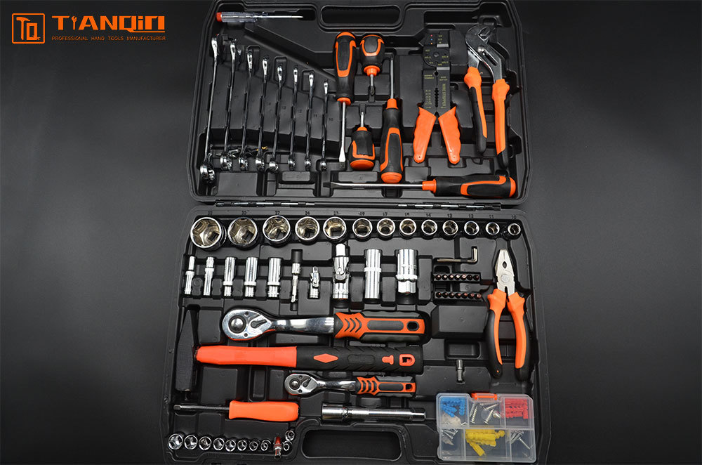 Tools set