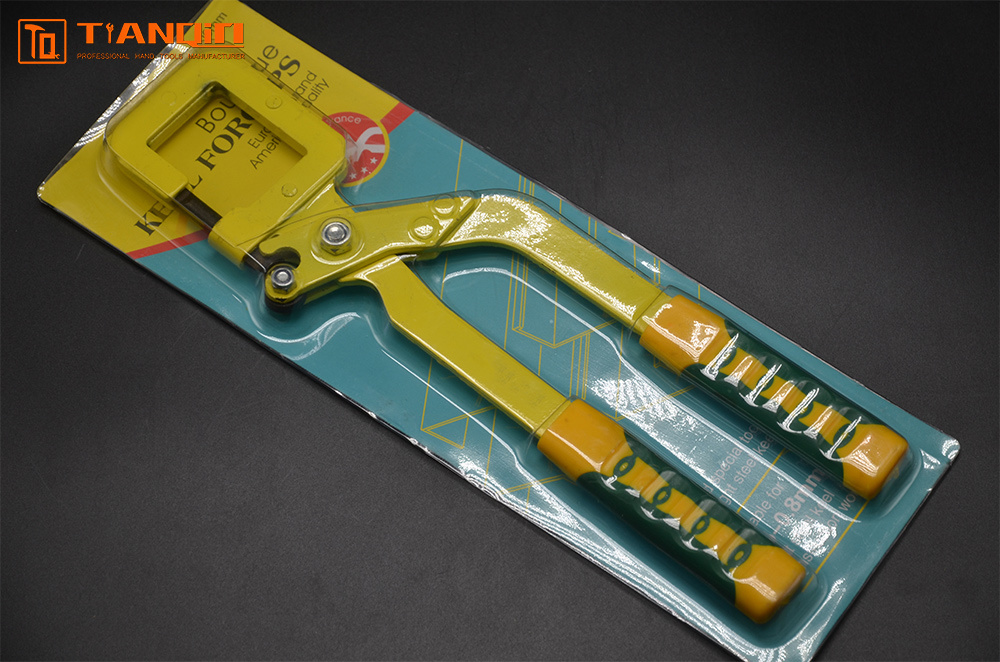 Steel plate keel pliers