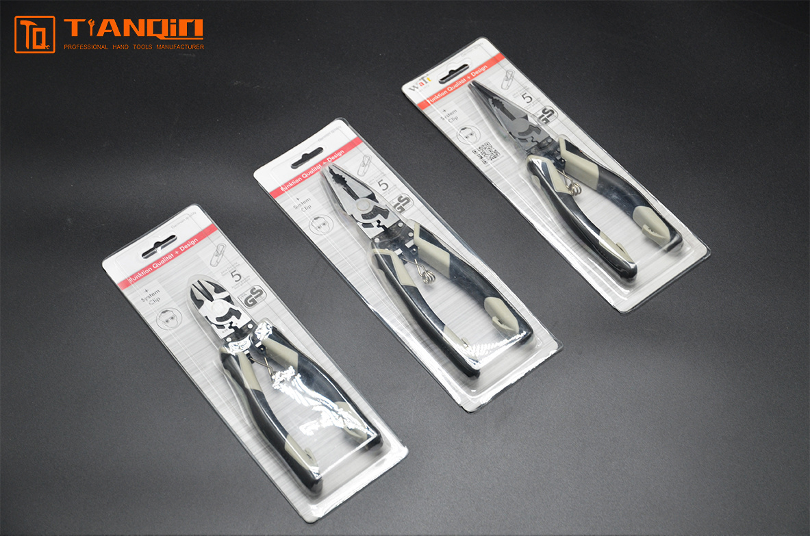 Pliers