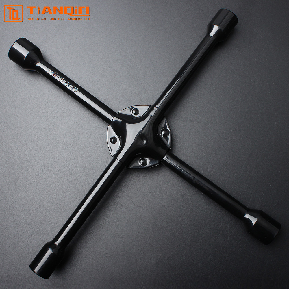 Cross plastic sprayed socket wrench