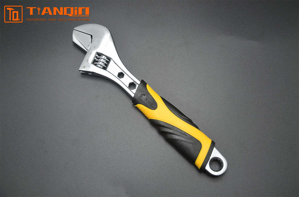 Llave inglesa ajustable