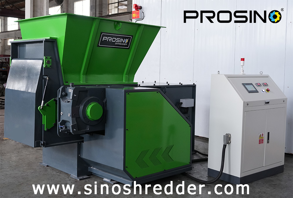 Single Shaft Shredder with Improved Electrical Control Cabinet and Protective Cover