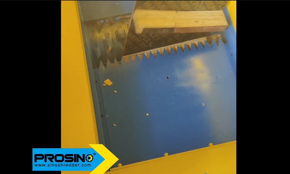141. Single Shaft Wood Shredder for Effective Wood Waste Reduction PS-S-3080.mp4