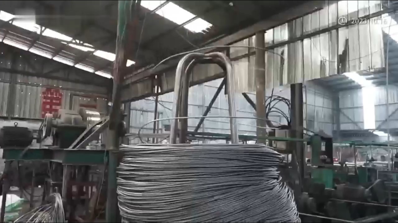 视频标题 视频标题