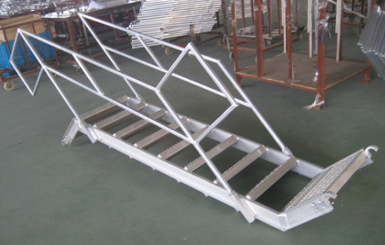 Aluminum scaffolding