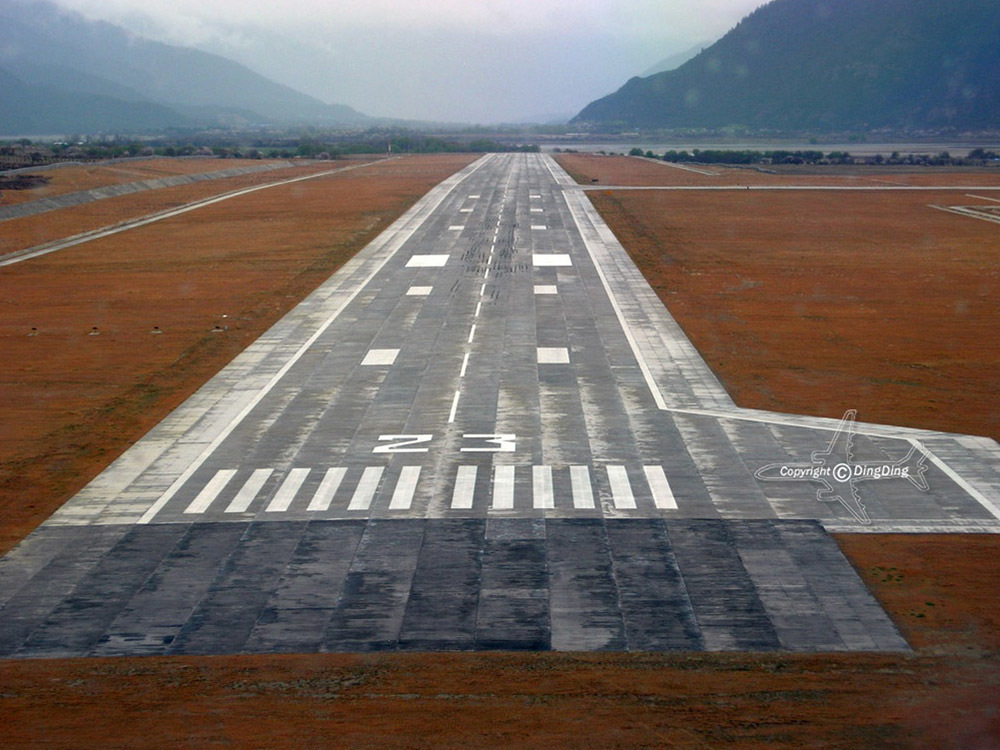西藏林芝机场