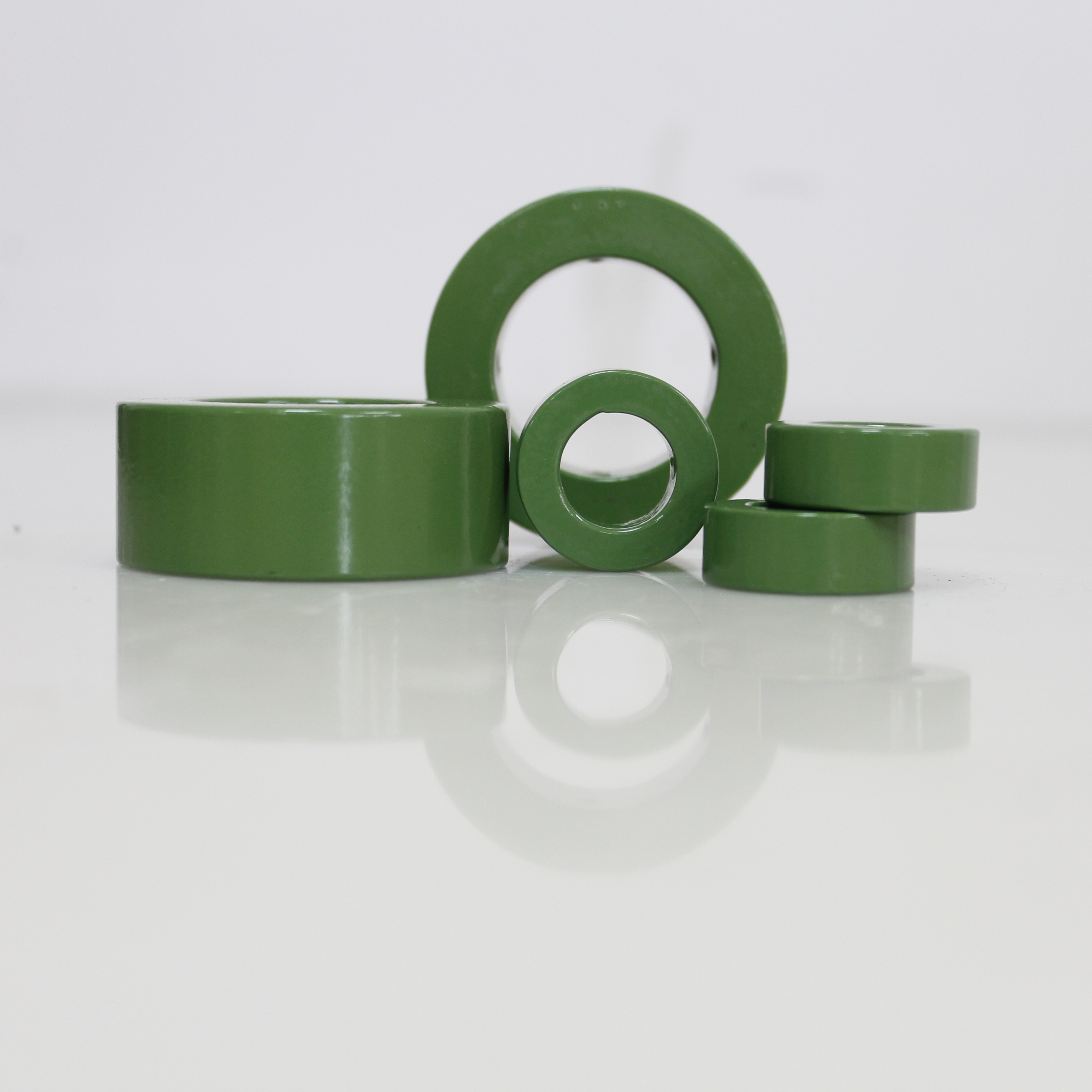 Comparison of the characteristics of commonly used soft magnetic cores