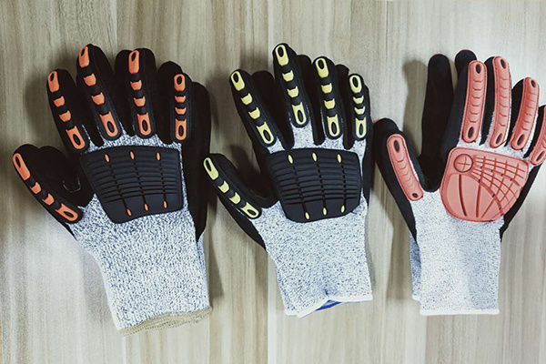 TPR gloves