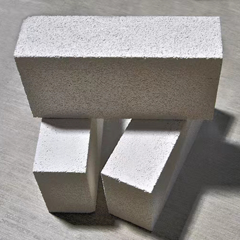 Mullite lightweight thermal insulation brick
