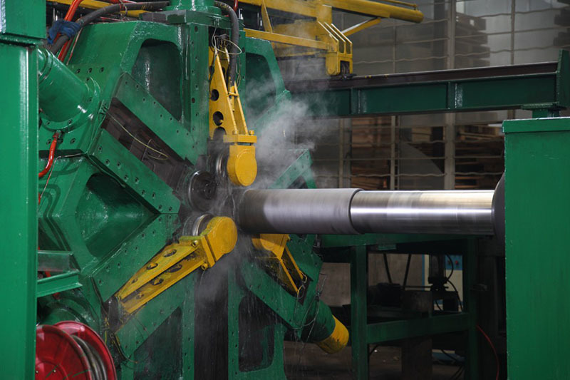 Cold spinning machine