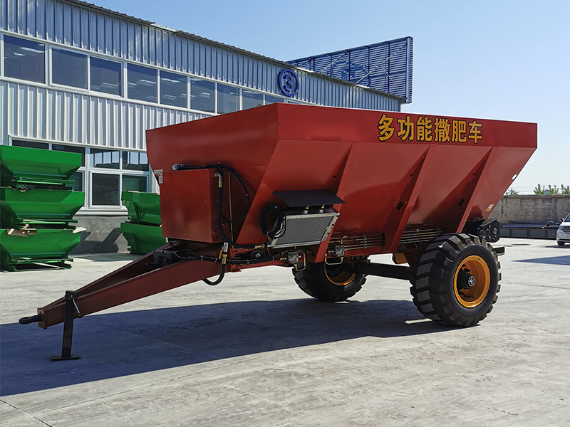 8方撒肥車