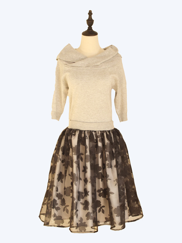 Women's clothing
